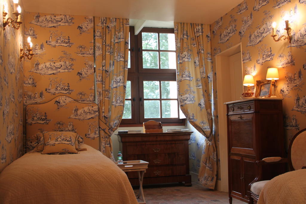 Bed and Breakfast Chateau De Brissac Zimmer foto